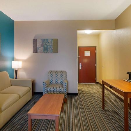 Best Western Governors Inn And Suites Wichita Extérieur photo